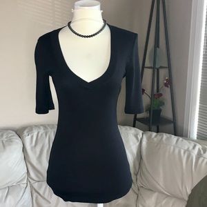 🆕 Splendid Black Tee - Small